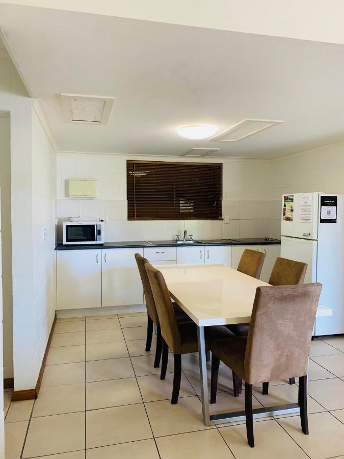 Airlie Beach Apartments Bagian luar foto